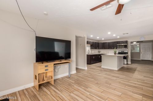 1835 68th Ave, Phoenix, AZ 85035-4607