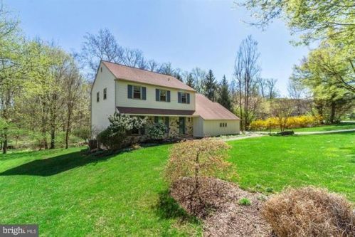 1621 Valley Greene Rd, Paoli, PA 19301-1032