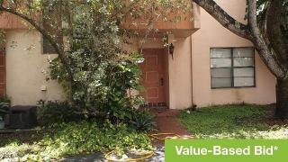 2712 University Dr, Hollywood, FL 33025-3011