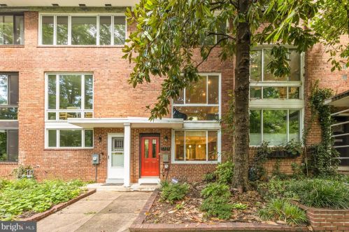 1721 Harvard St, Washington, DC 20009-2905