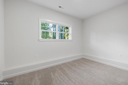 12601 Wilderness Park Dr, Spotsylvania VA  22551-8114 exterior