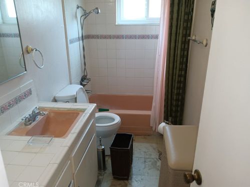 2487 7th St, San Bernardino CA  92410-1113 exterior