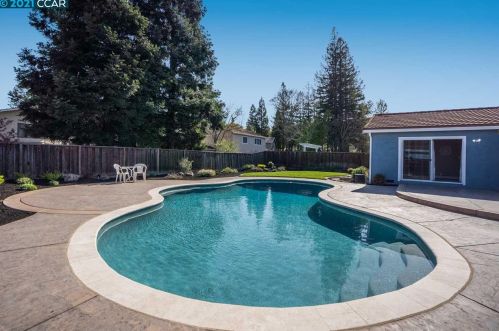 2776 Ellingson Way, San Ramon CA  94583-2409 exterior