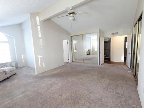 5438 Don Luis Dr, Carlsbad CA  92010-3927 exterior