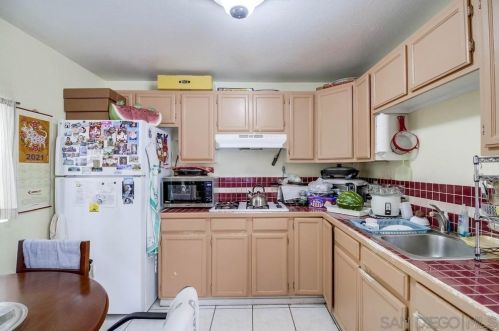 1704-08 D Ave, National City CA  91950-4536 exterior