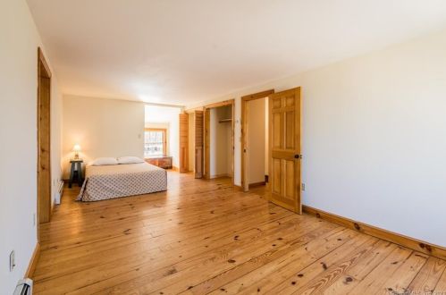 34 Cedar Hill Ln, Colchester CT  06420-4007 exterior