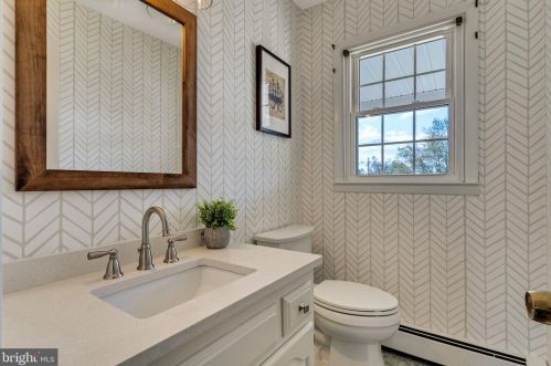 736 Bell Ln, Prospectville PA 19002-3304 exterior