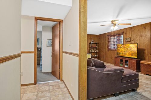 938 Greenwood Ave, Crown Point IN  46307-4504 exterior