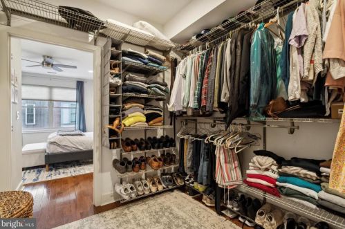 1722 Manton St, Philadelphia PA 19146-3018 exterior