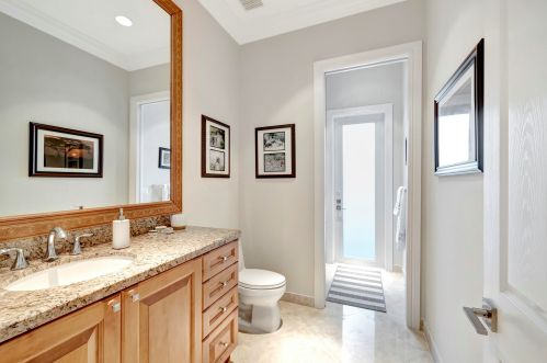955 Gardenia Dr, Delray Beach FL  33483-4806 exterior