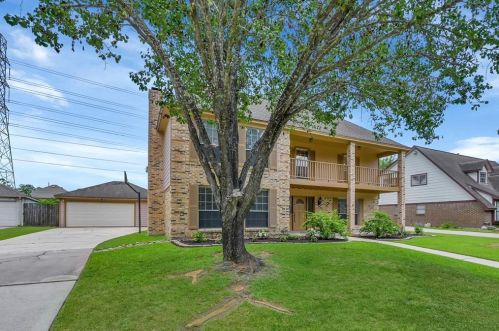 19722 Oak Branch Ct, Humble, TX 77346-1252