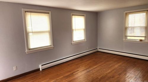 146 Camp St, Plainville CT  06062-1613 exterior