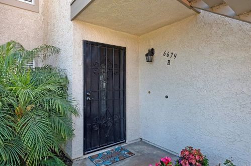 6679 Paseo Del Norte, Carlsbad, CA 92011-2477