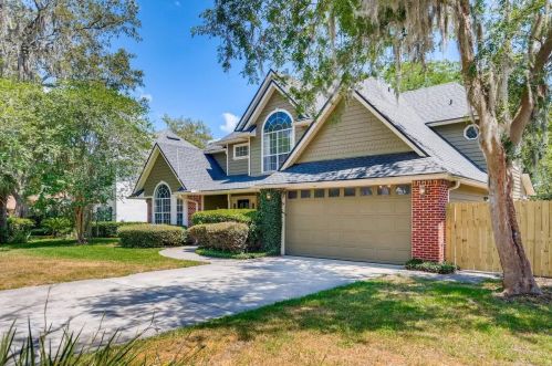 6214 Courtney Cv, Apopka, FL 32703-1912