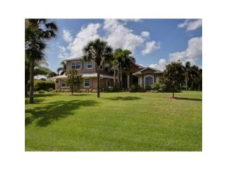 109 Becker Ave, Sebastian, FL 32958-5040