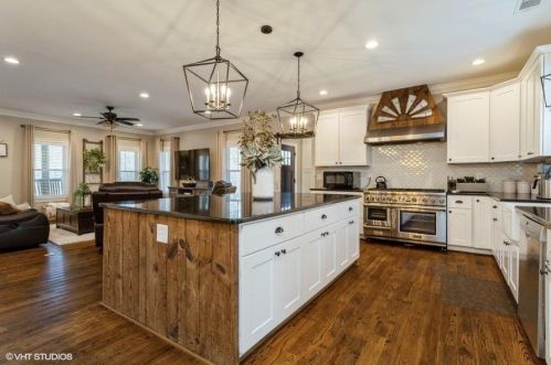 320 Wendy Ln, Windsor SC 29856-2132 exterior