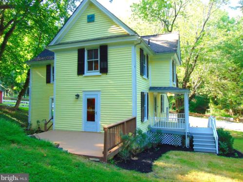 3010 Faulkland Rd, Wilmington, DE 19808-2402