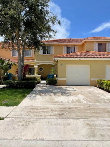 1510 Arezzo Cir, Boynton Beach, FL 33436-1114