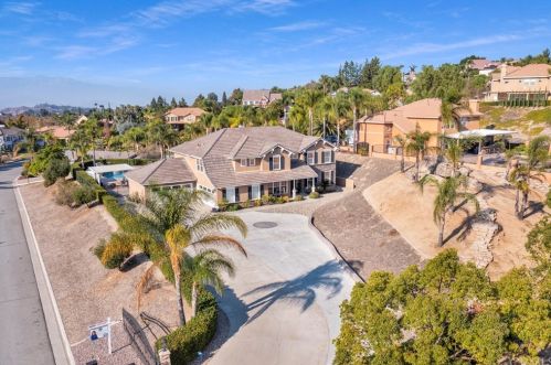 14224 Ashton Ln, Riverside, CA 92508-8864