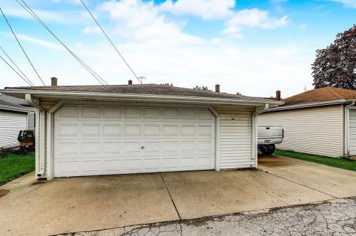 1239 48, Milwaukee WI 53208-2244 exterior