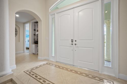 523 Squire Johns Ln, Palm City FL  34990-7824 exterior