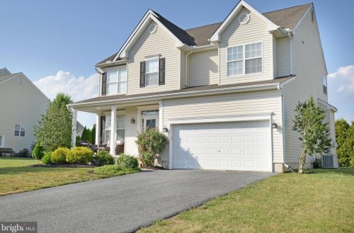 5 Iroquois Ave, Slaughter Beach, DE 19963-3778