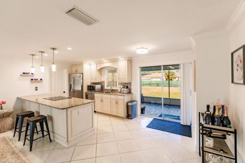 529 100th Ave, Naples FL  34108-2235 exterior