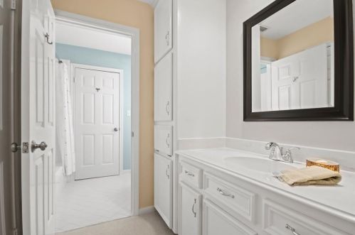 1427 Lofty Maple Trl, Humble, TX 77345-1931