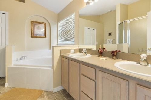 8090 Indian Creek Blvd, Kissimmee FL 34747-2783 exterior