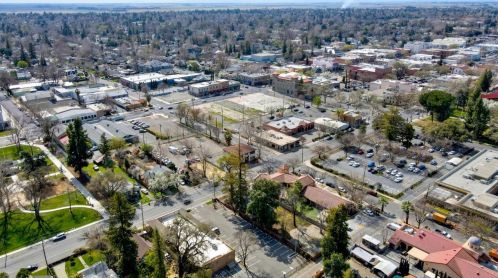 913 Court St, Woodland CA  95695-3520 exterior