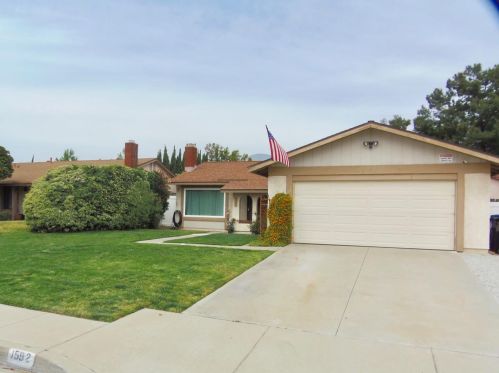 1592 Windsor St, San Bernardino, CA 92407-3333