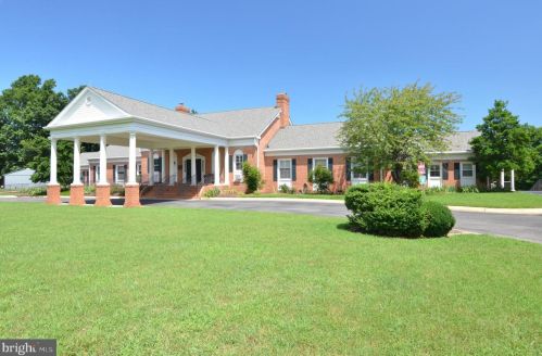 2922 Independence Dr, Montross VA  22520-8844 exterior
