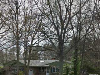 102 Randall Rd, Shoreham, NY 11786-2360