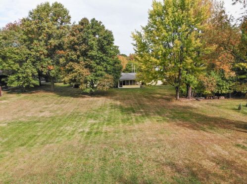 96 Division Rd, Valpo IN  46383-8014 exterior