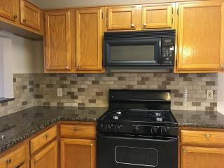 2827 Lakefield Way, Sugar Land TX  77479-2021 exterior