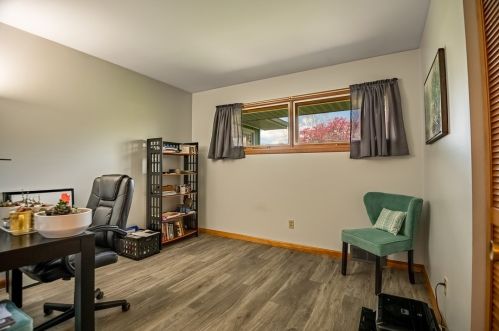 12 Redwood Dr, Greenville PA  16125-1130 exterior