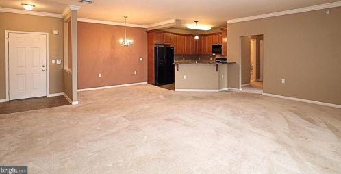 546 Masterson Ct, Trenton NJ  08618-1448 exterior