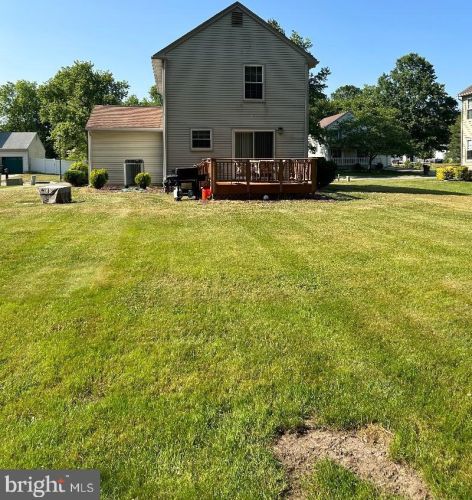 274 Cheyenne Dr, Bear DE  19701-2179 exterior