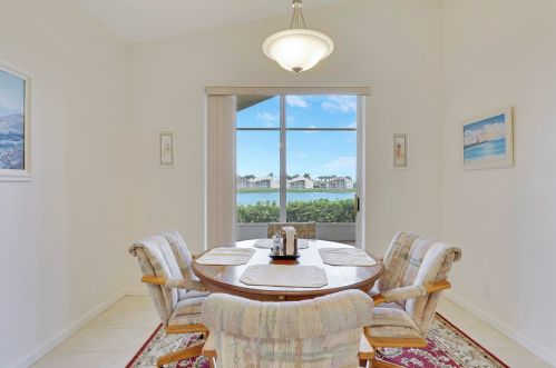 364 Sunview Way, Port Saint Lucie FL  34986-2900 exterior