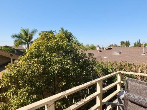 362 Orizaba Ave, Long Beach CA 90803-5854 exterior