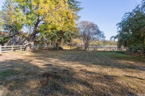 9726 Lott Rd, Durham CA  95938-9742 exterior
