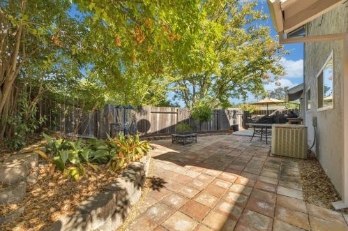 6631 Mercedes Ave, Citrus Heights CA  95621-5413 exterior