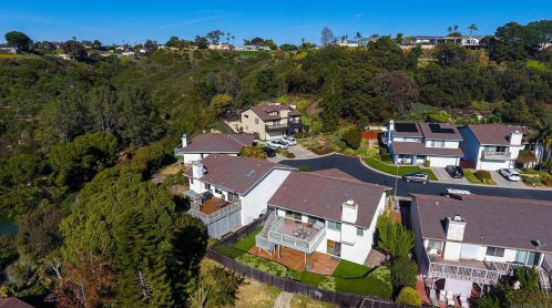 4516 Caminito Pedernal, San Diego, CA 92117-3624