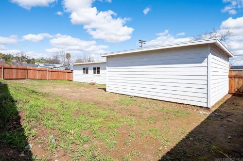 1221 Gamble St, Escondido CA  92026-2846 exterior