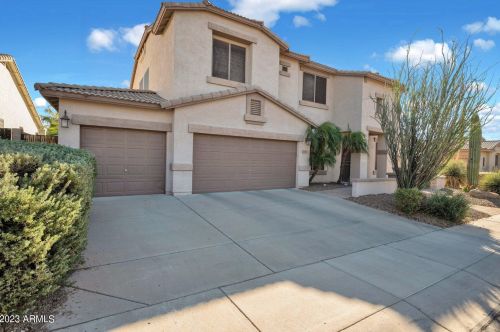 27413 59th Dr, Phoenix, AZ 85083-6573