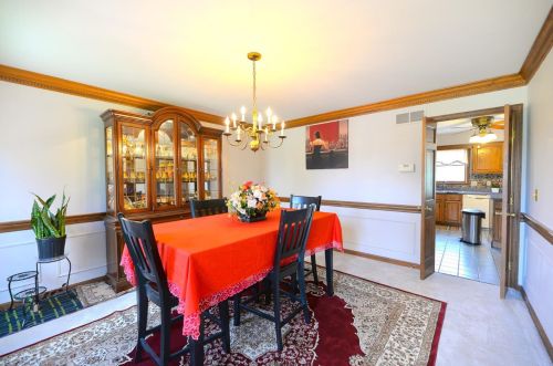 7461 Fitzroy Ct, Cincinnati OH  45241-1260 exterior