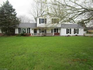 20568 Foster Rd, Rochester, OH 44090-9654