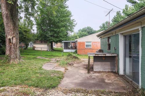 5685 Tall Oaks Dr, Milford OH  45150-2523 exterior