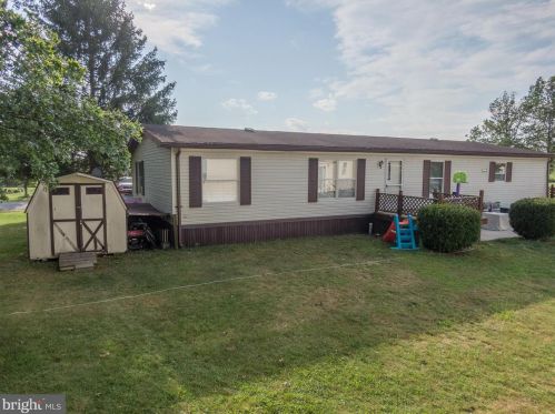185 Conodoguinet Mobile Est, North Newton, PA 17241-9492