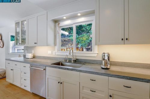 80 Willow Dr, Danville CA  94526-3517 exterior